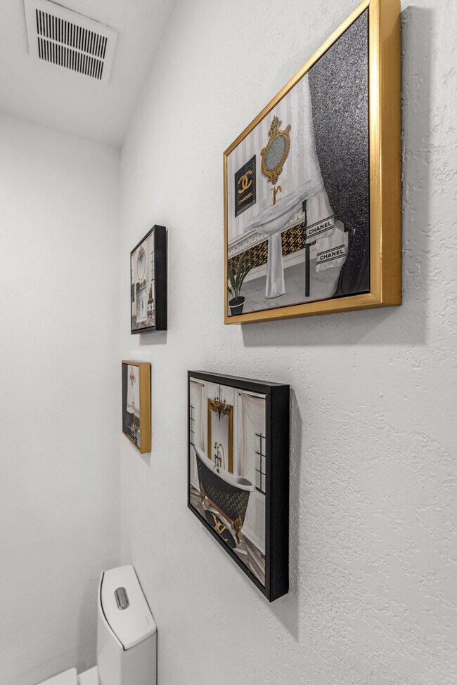 Building Photo - 1205 SW 146th Ct