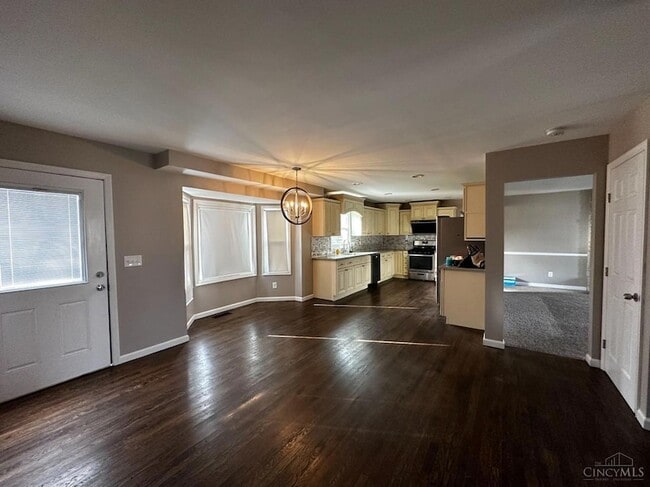 Building Photo - 7305 Cascade Dr