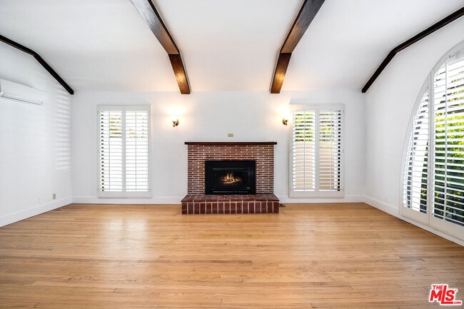 Building Photo - 4418 Brunswick Ave
