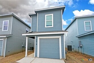 Building Photo - 5010 Cedar Sage