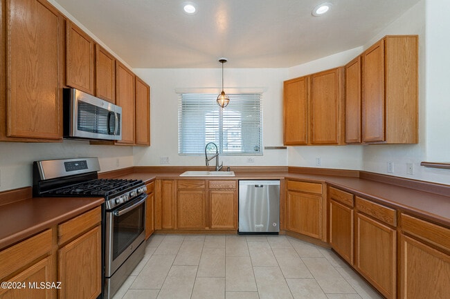 Building Photo - 2790 W Checkerspot Dr