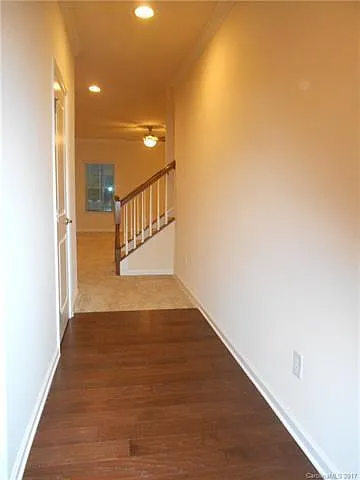 Building Photo - 710 Volta Dr NW