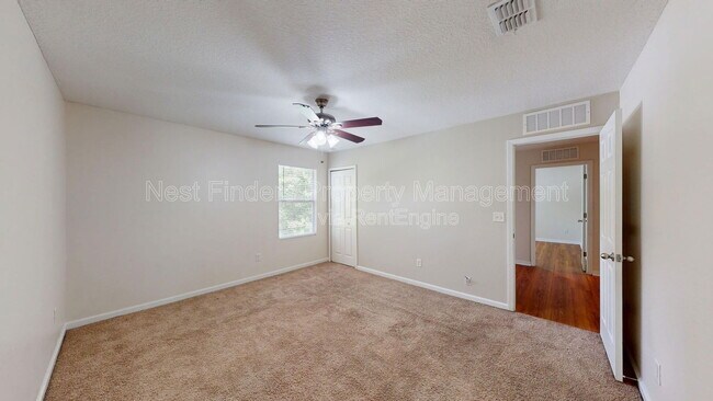 Building Photo - 5000 Magnolia Valley Dr