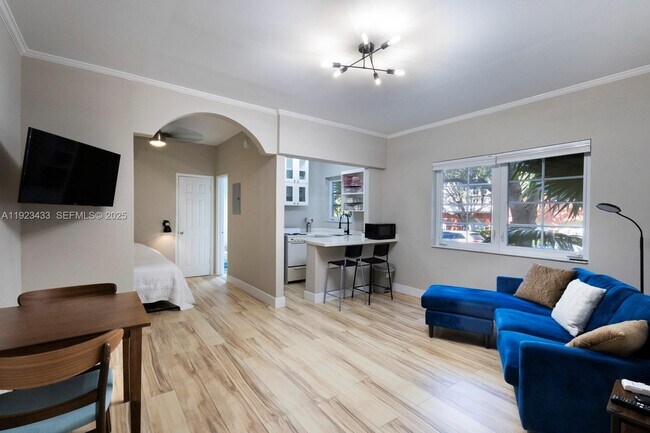 Building Photo - 260 Euclid Ave