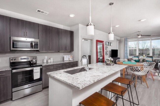 Building Photo - The Flats at SanTan