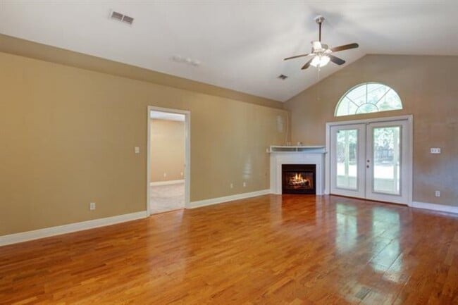 Building Photo - 3485 Barnstaple Dr