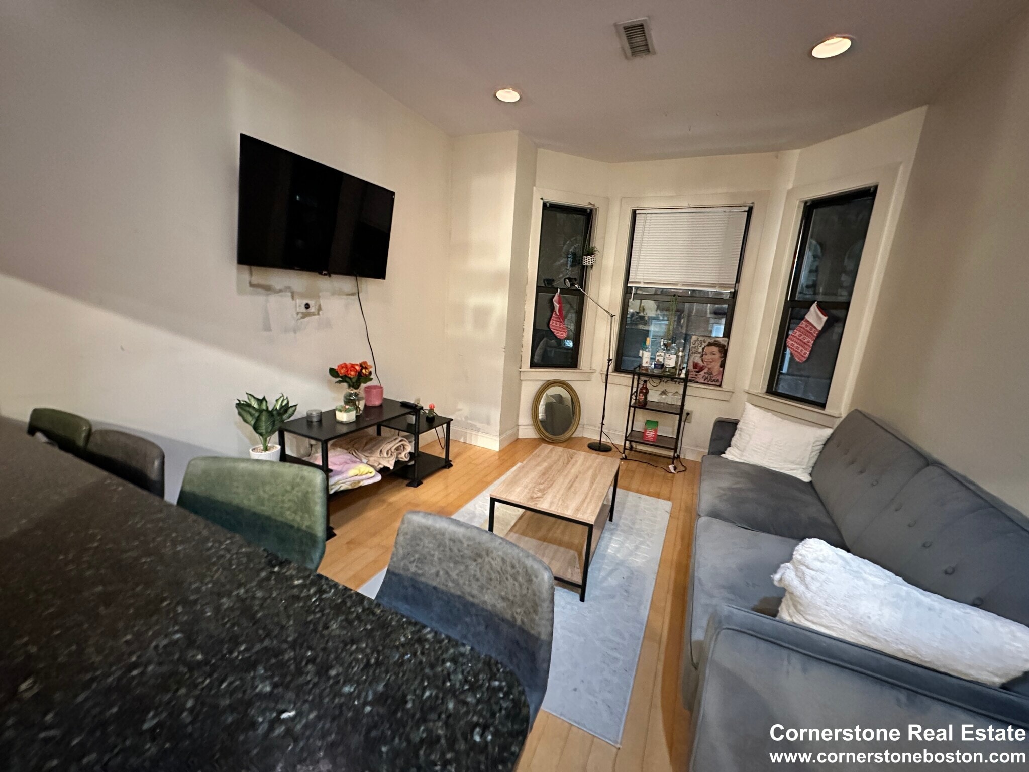 Building Photo - 31 Cunard St