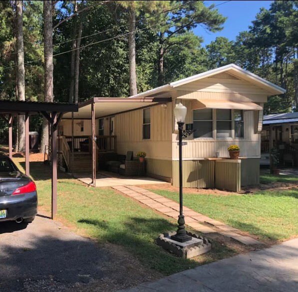 Building Photo - 1455 Cha La Kee Rd