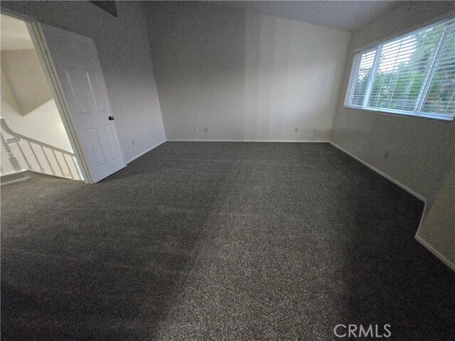 Building Photo - 17917 Vía Casitas