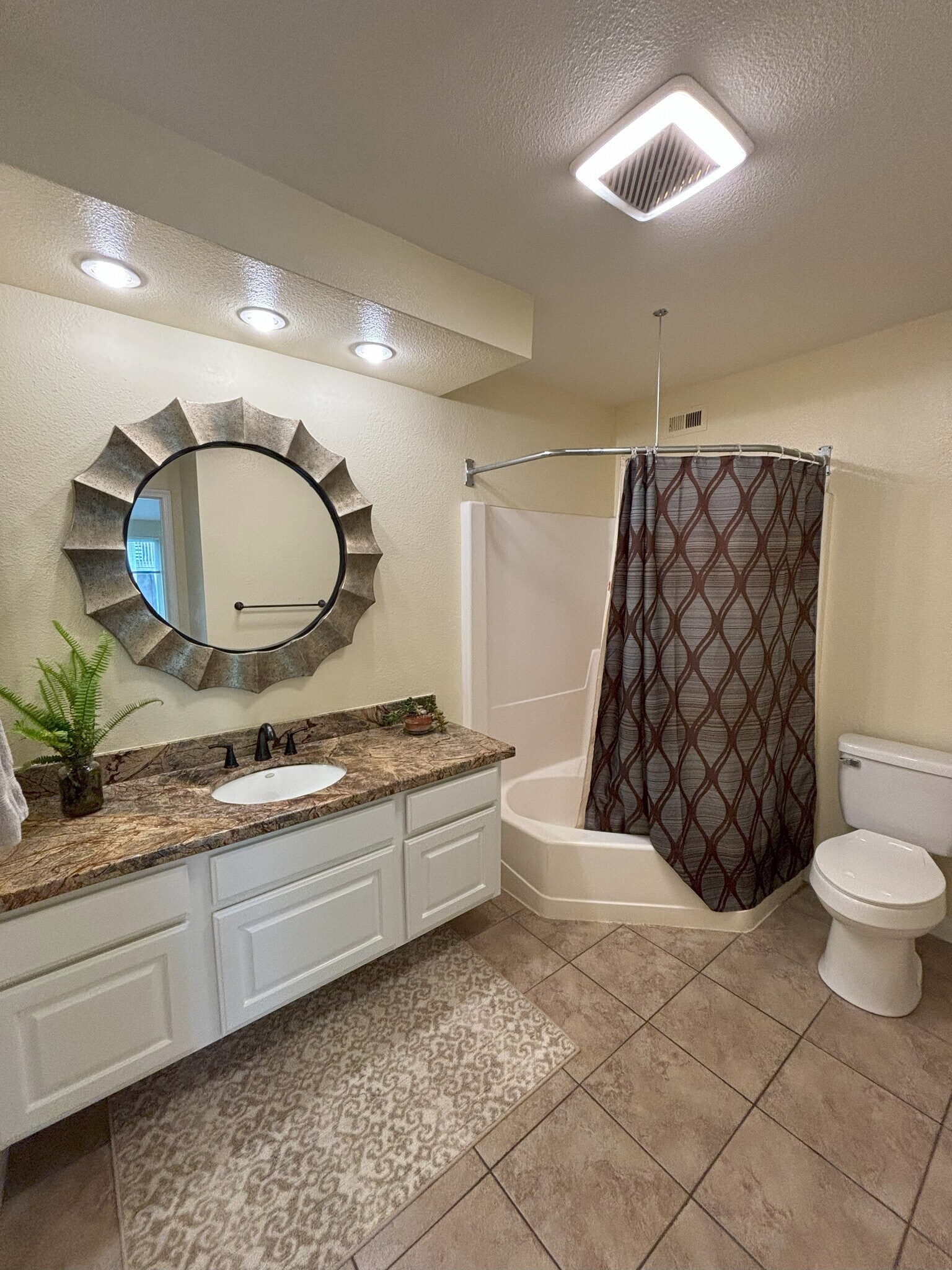 Building Photo - 2812 Camino Capistrano