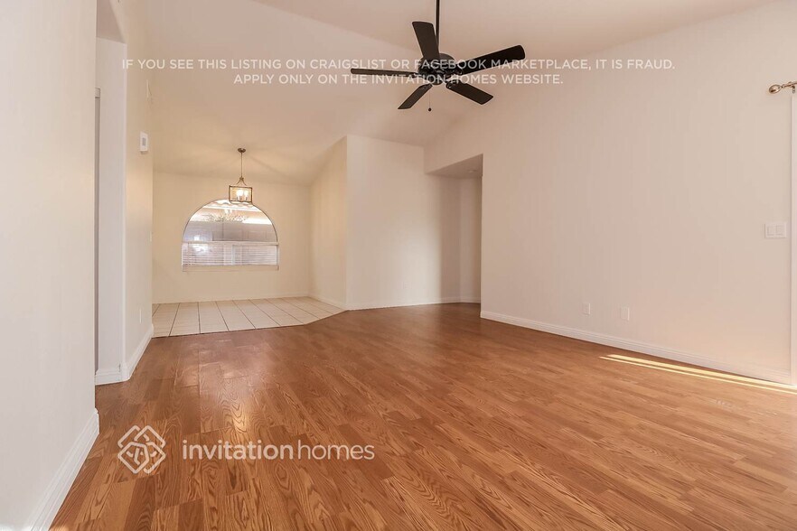 Building Photo - 2449 N 125th Ln
