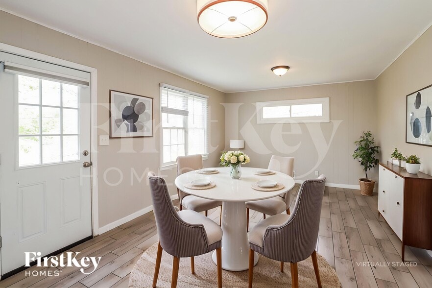 Building Photo - 8712 Marty Ln