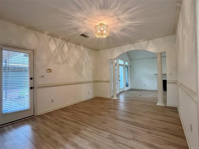 Building Photo - 8601 Harvest Ridge Dr