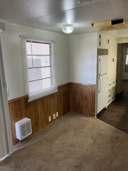 Building Photo - 24 W Rio Colorado Dr