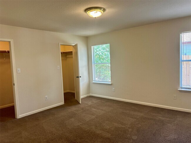 Building Photo - 6706 Wild Pecan Trail