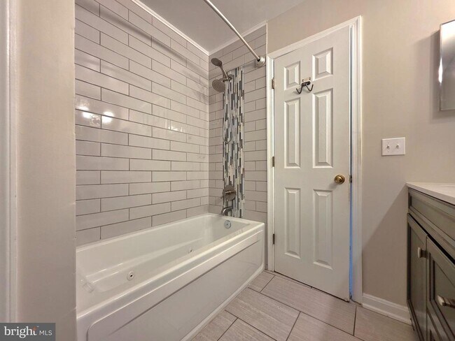 Building Photo - 3643 Crosswater Ct