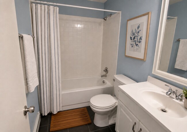 Building Photo - Bright & Beautiful 2-bedroom 1 Bath Across Berkeley Park and Lake