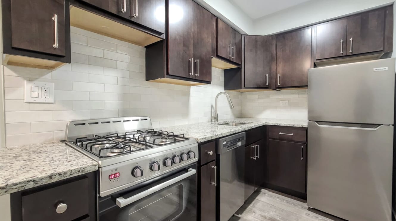 Building Photo - 456 W Barry Ave