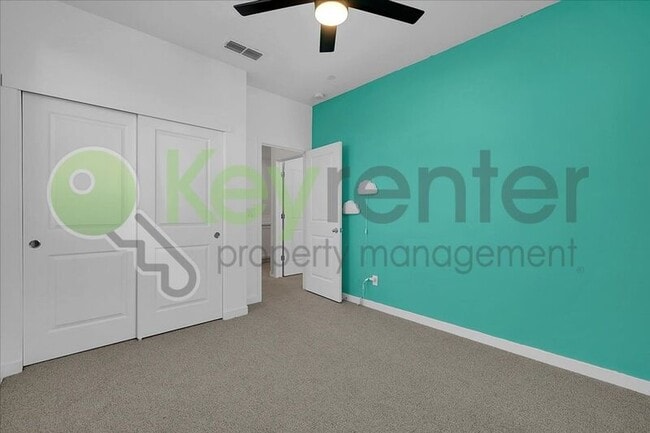 Building Photo - 5301 E Commerce Way