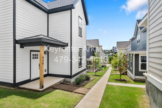 Building Photo - 936 S Wichita Ave