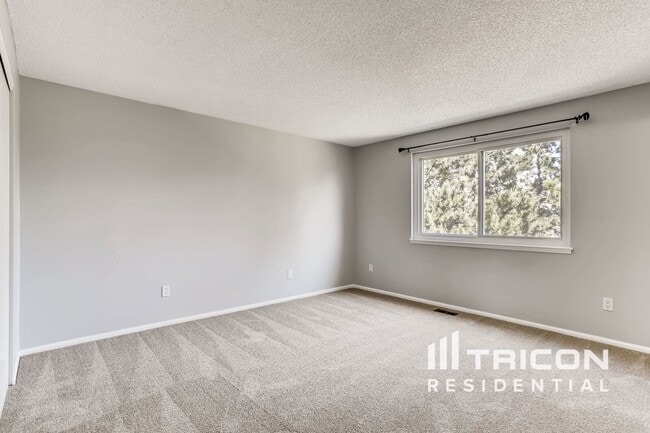 Building Photo - 4170 S Biscay Cir