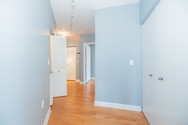 Building Photo - 233 E 13th St