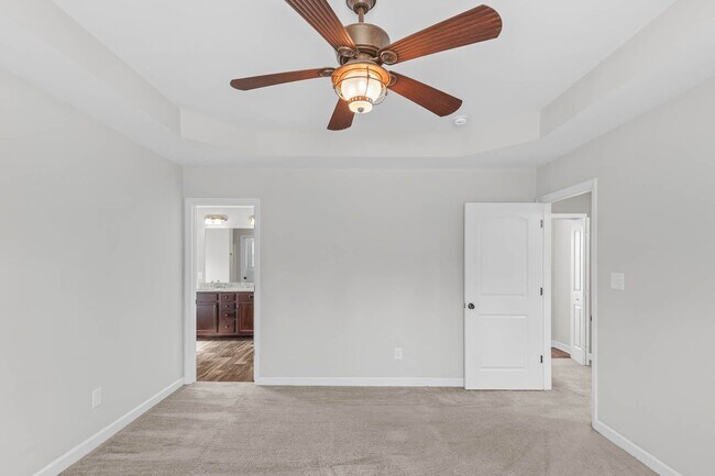 Building Photo - 3 Bed | 2.5 Bath | ~1,536 Sq Ft | Available for Rent