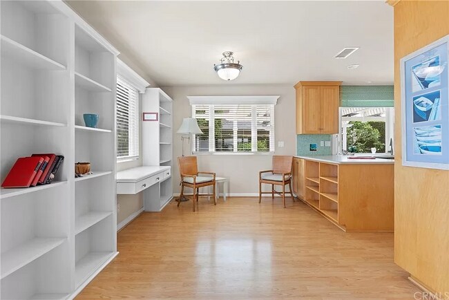 Building Photo - 3102 Tigertail Dr