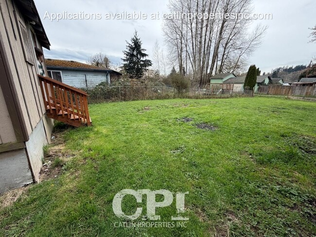 Building Photo - 1213 Ross Ave