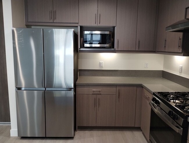 Building Photo - Monterey Bay Square (#409)