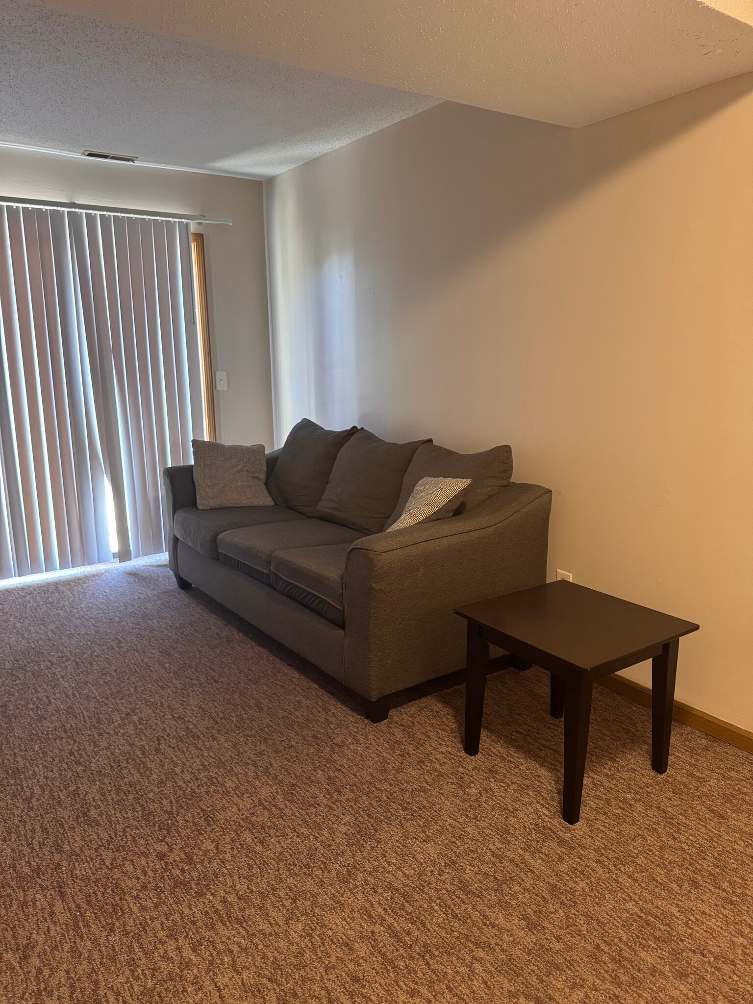 Building Photo - 700 N Adelaide St