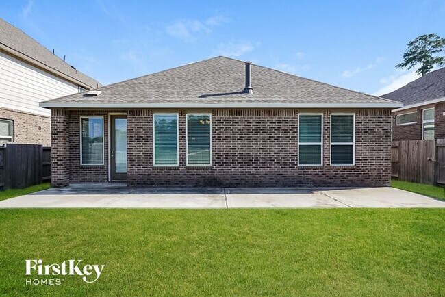 Building Photo - 13605 Northline Lake Dr