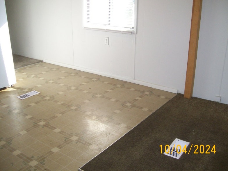 Building Photo - 3098 Springhill Rd