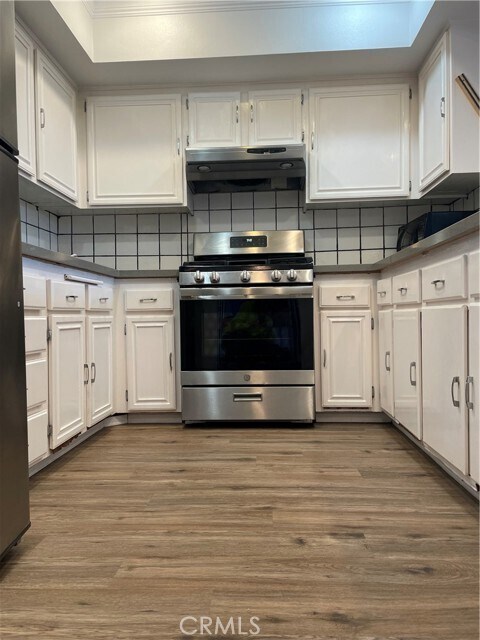 Building Photo - 1988 Junipero Ave