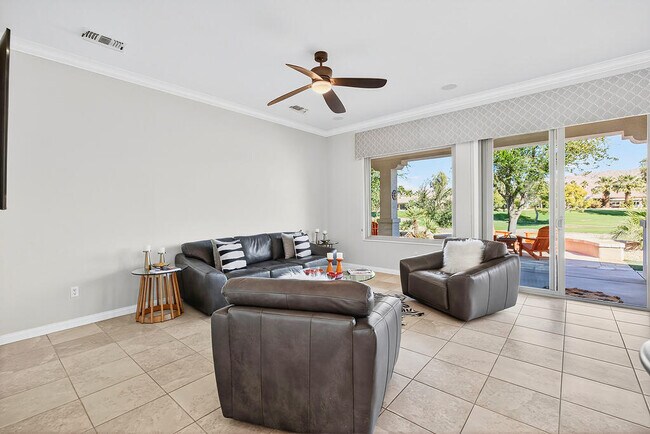 Building Photo - 81112 Avenida Lorena