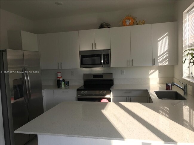 Building Photo - 29236 SW 163rd Ct