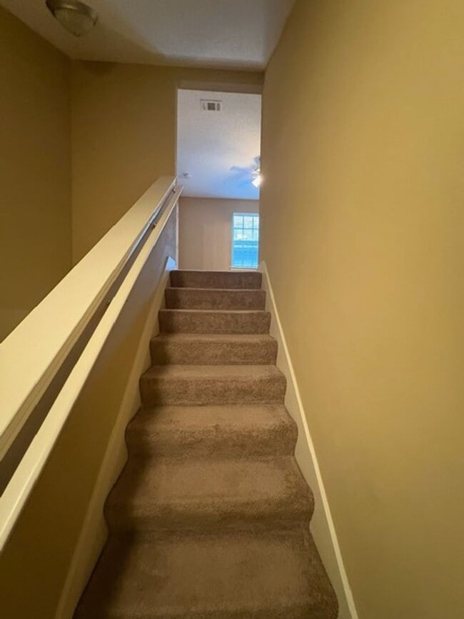 Building Photo - 311 Dahlquist Dr