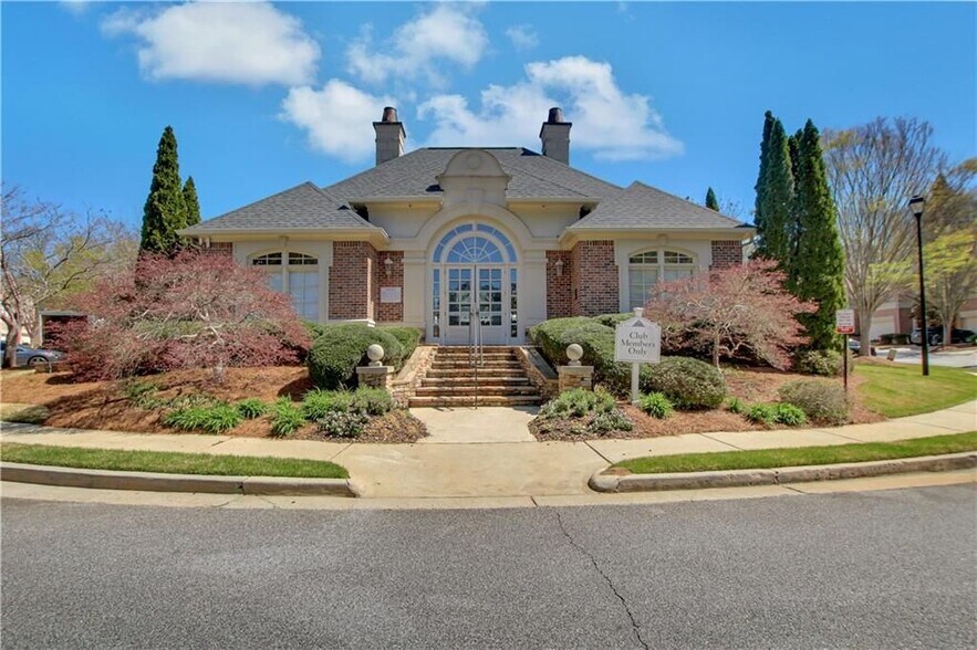 Building Photo - 3345qq Regent Pl SW