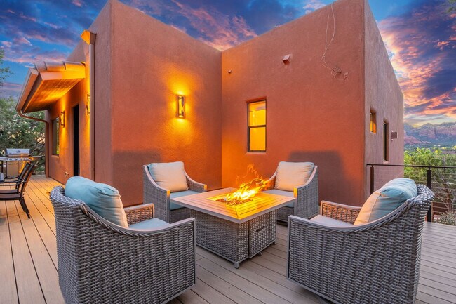 Building Photo - 30 Sycamore Canyon Rd