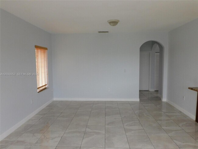 Building Photo - 15002 SW 161st Pl