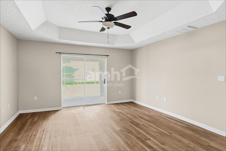 Building Photo - 1323 Old Millpond Rd