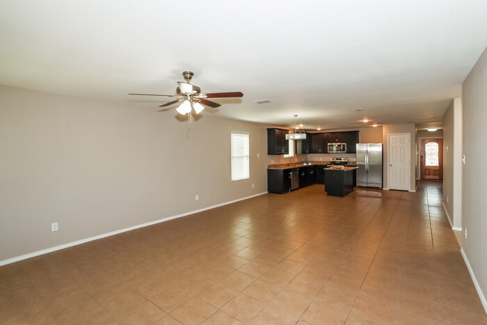 Building Photo - 10008 Calcite Dr