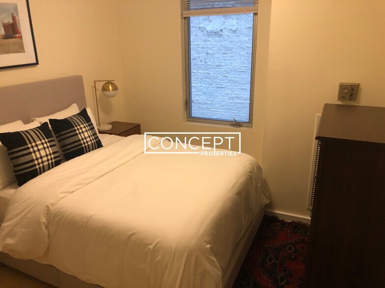 Building Photo - 40 Boylston St