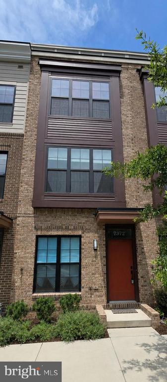 Building Photo - 7372 Blade Dr