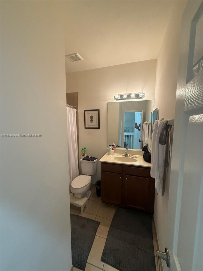 Building Photo - 9444 SW 171st Ct