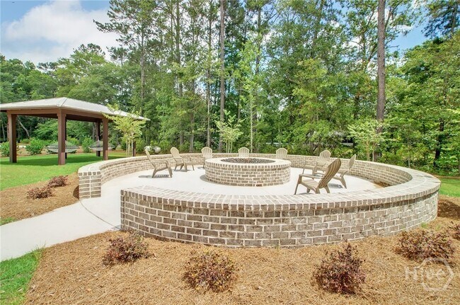 Building Photo - 580 Waybridge Way