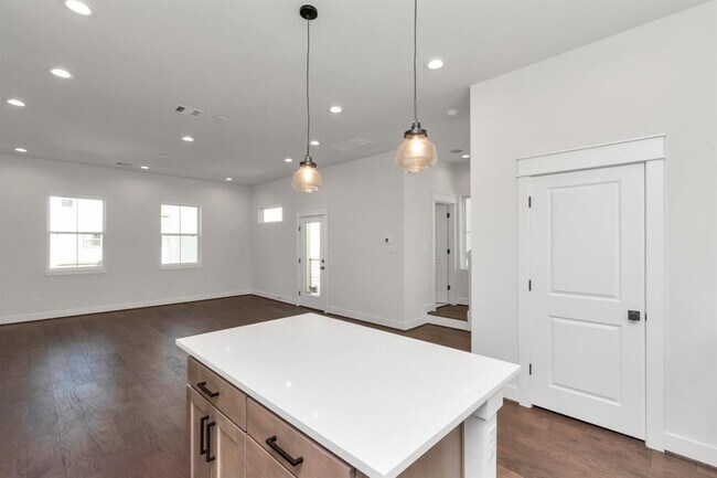Building Photo - 5422 Wheatley St