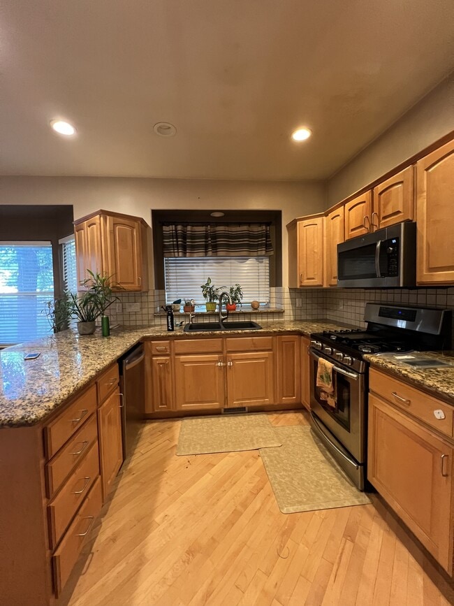 Building Photo - 11467 S Loganberry Ct