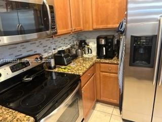 Building Photo - 11236 NW 87th St