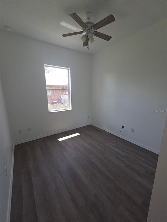 Building Photo - 16 Wood Amber Ln